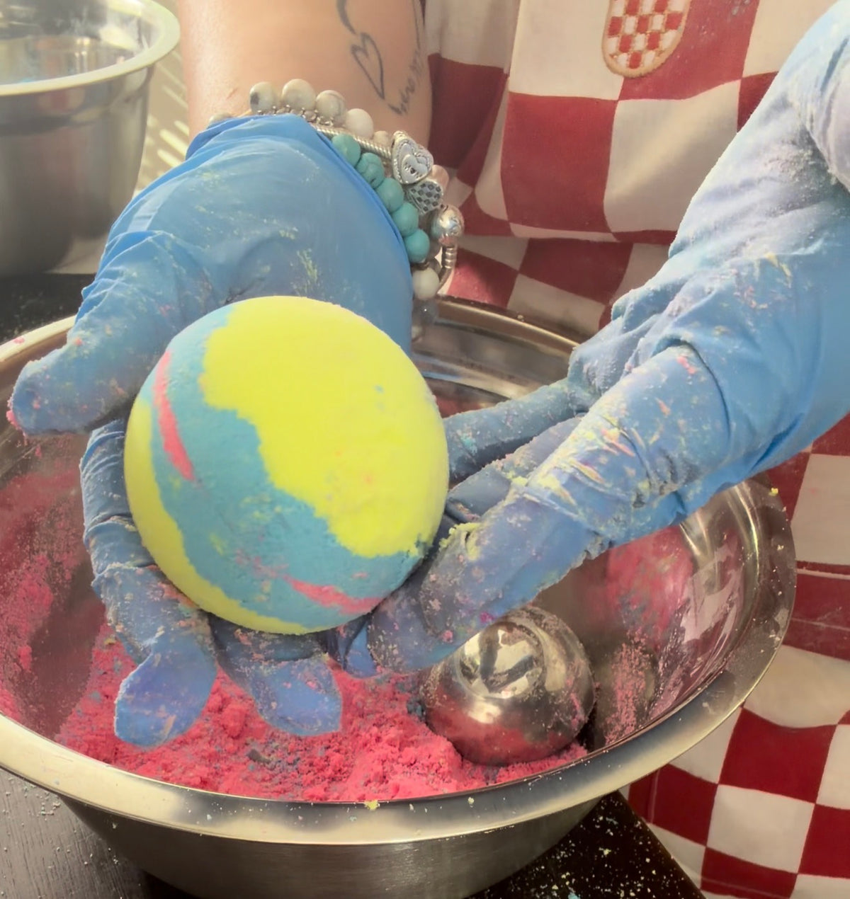 Fizzy Bath Bomb